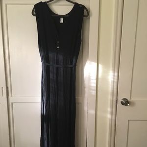 Old Navy maternity dress
